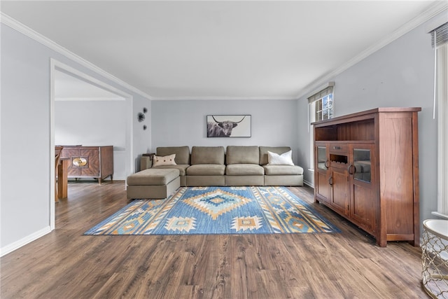 7104 Cresswyck Ct, Marshall, PA 15090 - living room featuring wood finished floors, crown molding, and baseboards