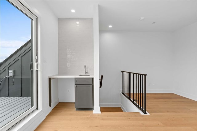 234 44th St, Lawrenceville, PA 15201 - indoor wet bar featuring light wood-type flooring, recessed lighting, and baseboards