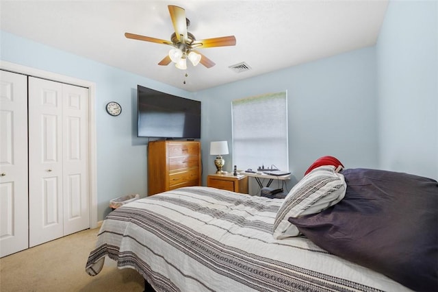 1011 Sunnyfield Ct, Penn Twp Wml, PA 15636 - bedroom featuring light colored carpet, a closet, and a ceiling fan