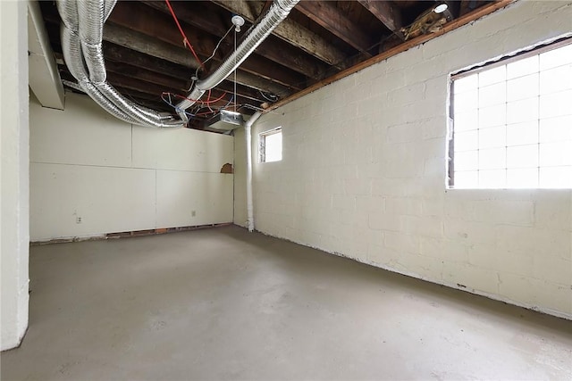 163 Universal Rd, Penn Hills, PA 15235 - view of below grade area
