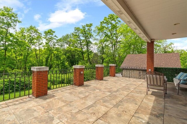 3319 Beechwood Blvd, Squirrel Hill, PA 15217 - view of patio / terrace