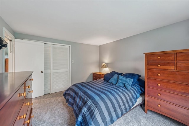 2508 Corteland Dr, Upper St Clair, PA 15241 - carpeted bedroom featuring a closet