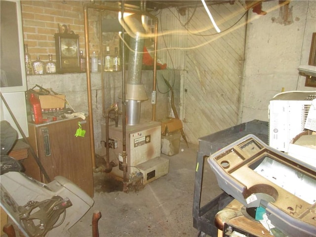 386 Woodland Ave, Oakmont, PA 15139 - view of unfinished basement