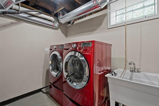 273 Inglewood Dr, Mt Lebanon, PA 15228 - washroom with washing machine and clothes dryer