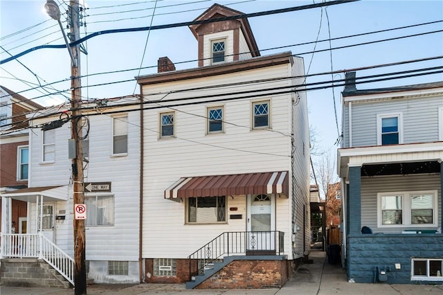 636 Edmond St, Bloomfield, PA 15224 - view of front of property