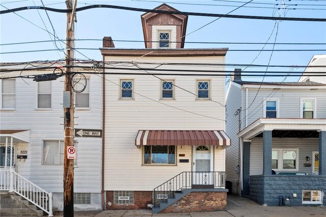 636 Edmond St, Bloomfield, PA 15224 - view of front of house
