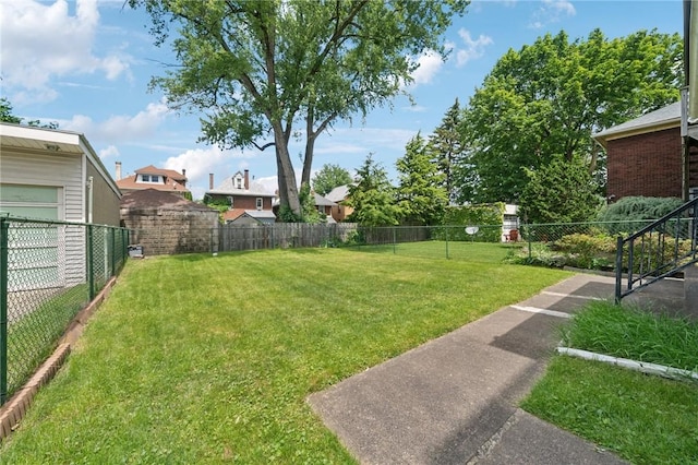 7333 Mcclure Ave, Swissvale, PA 15218 - view of yard
