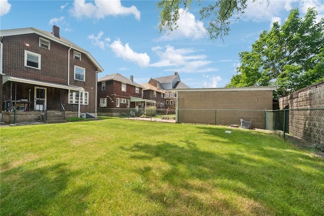 7333 Mcclure Ave, Swissvale, PA 15218 - view of yard with covered porch