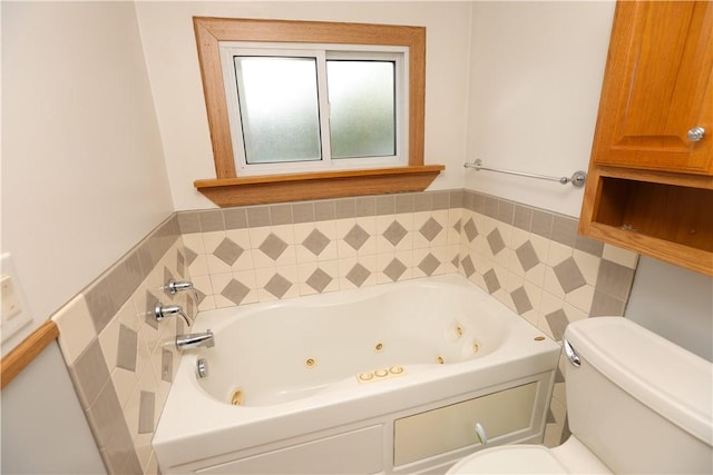 23 Main St, W Pike Run Twp, PA 15427 - full bath featuring toilet and a tub with jets