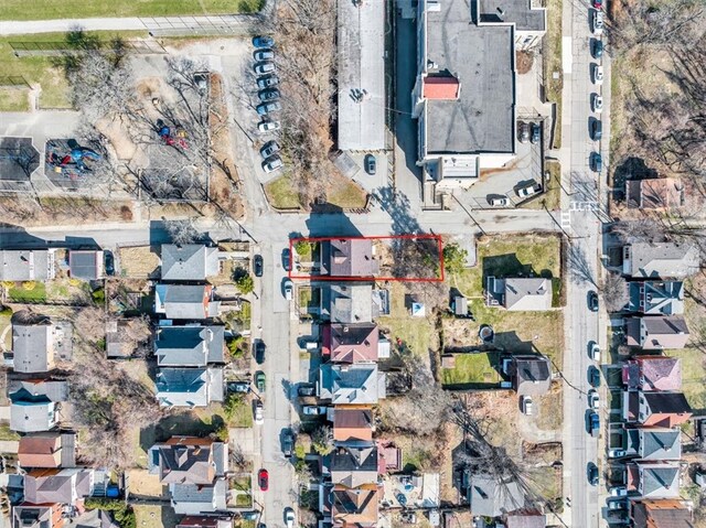 1303 Alton St, Beechview, PA 15216 - aerial view of residential area featuring property boundaries highlighted