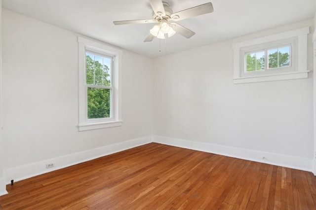 5465 Coral St, Friendship Park, PA 15206 - unfurnished room with hardwood / wood-style flooring and baseboards