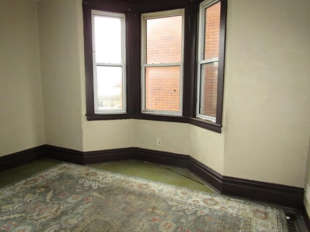 1433 Arlington Ave, Arlington, PA 15210 - empty room featuring baseboards and plenty of natural light