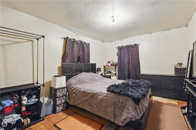 627 Seminary Ave, South Fayette, PA 15071 - bedroom with wood finished floors
