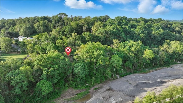 627 Seminary Ave, South Fayette, PA 15071 - aerial view of property's location with a heavily wooded area