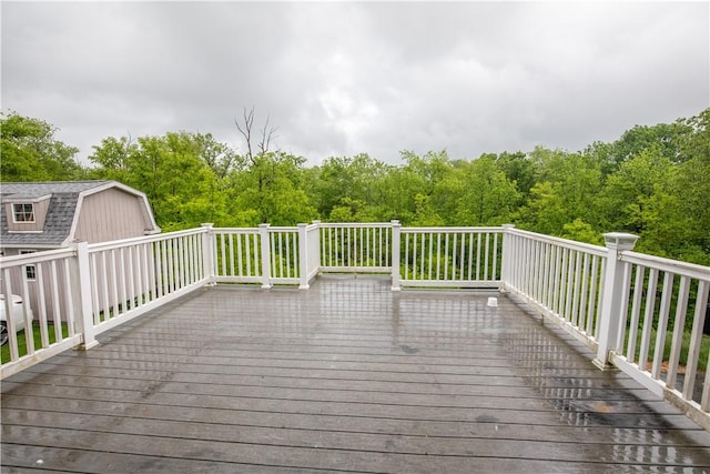 220 Chinkapin Dr, Natrona Hts/Harrison Twp, PA 15065 - view of wooden deck