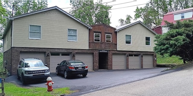 2108-2110 Hollingsworth St, New Kensington, PA 15068 - photo 1