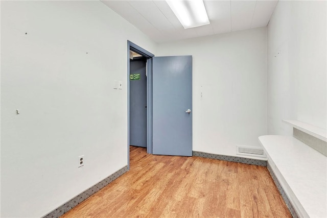 144 S 20th St, South Side, PA 15203 - spare room with light wood-style flooring and baseboards