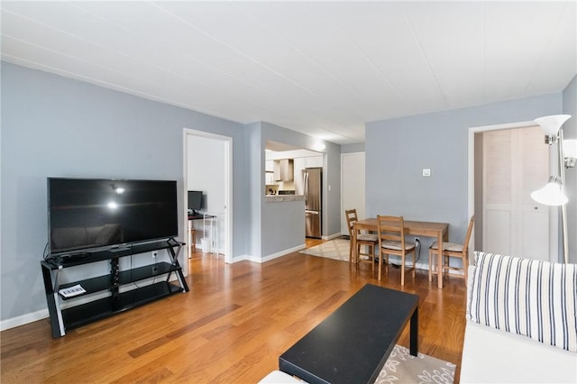 5 Bayard Rd Unit 206, Shadyside, PA 15213 - living room with light wood-type flooring and baseboards