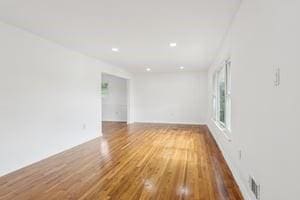 200 Edgewood Dr, Hopewell Twp Bea, PA 15001 - unfurnished room featuring wood finished floors, baseboards, and recessed lighting
