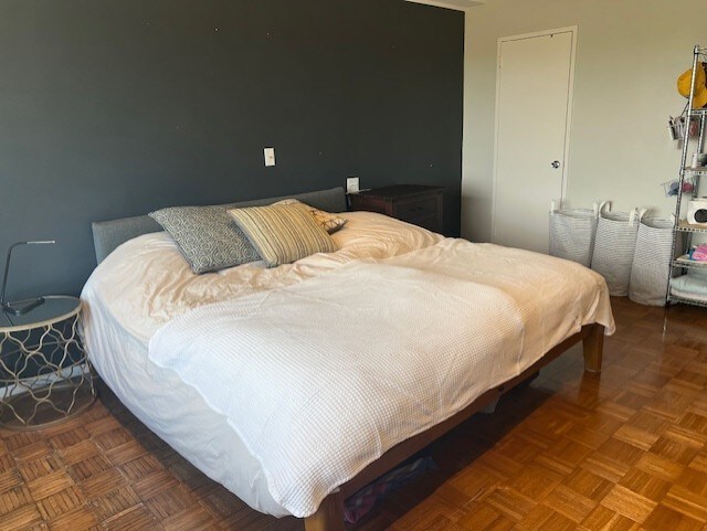 320 Fort Duquesne Blvd Unit 18F, Downtown Pgh, PA 15222 - view of bedroom