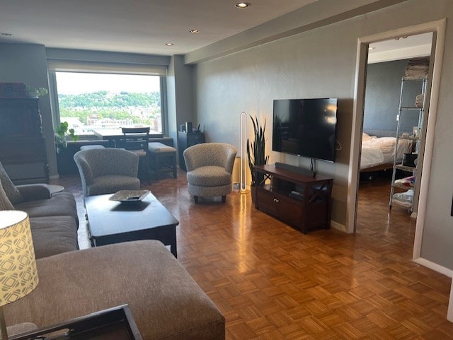320 Fort Duquesne Blvd Unit 18F, Downtown Pgh, PA 15222 - living area with recessed lighting and baseboards