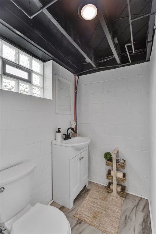3815 Foster Rd N, Versailles, PA 15137 - bathroom with toilet and vanity