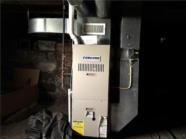 428 2nd St, Donora, PA 15033 - utilities with heating unit