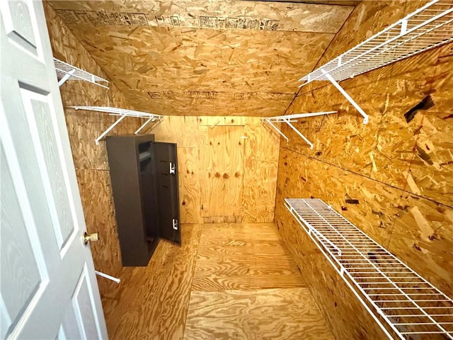 152 Aviator Ln, Somerset Twp, PA 15541 - walk in closet featuring wood finished floors