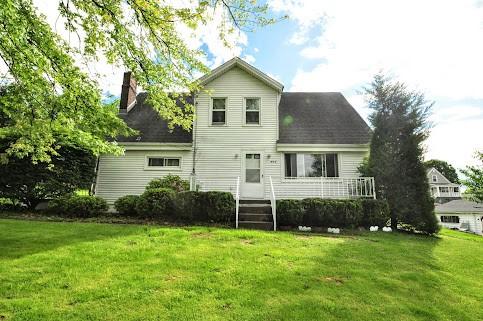 904 Mcclintock Ave, Washington Twp Fay, PA 15012 - back of house with a chimney and a yard