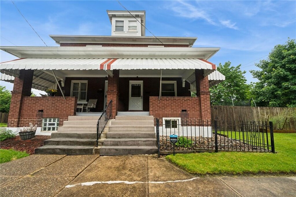 130 S 11th St, Jeannette, PA 15644 - photo 1