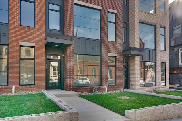 244 44th St, Lawrenceville, PA 15201 - view of building exterior