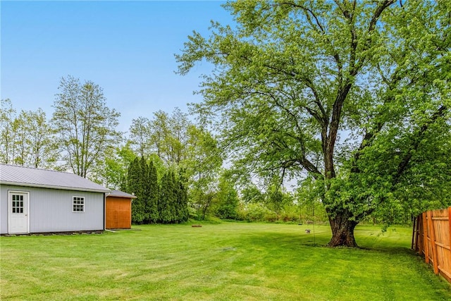 4624 Clear Shade Dr, Windber, PA 15963 - view of yard featuring an outdoor structure