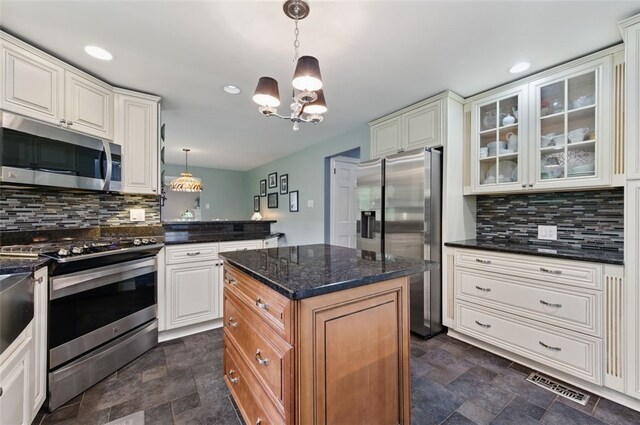 8282 Brittany Pl, Mccandless, PA 15237 - photo 12