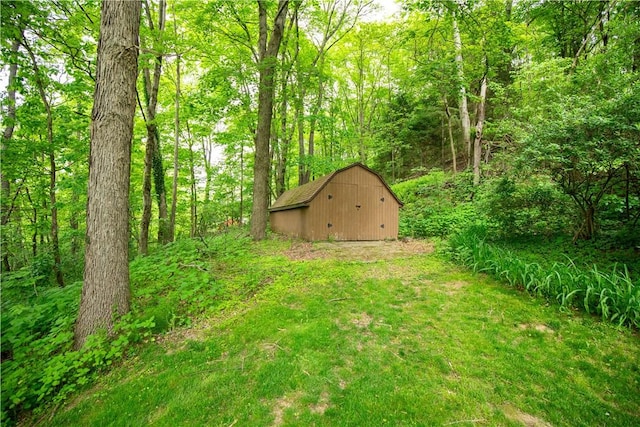 240 Lindsay Rd, Jackson Twp But, PA 16063 - view of yard featuring a view of trees
