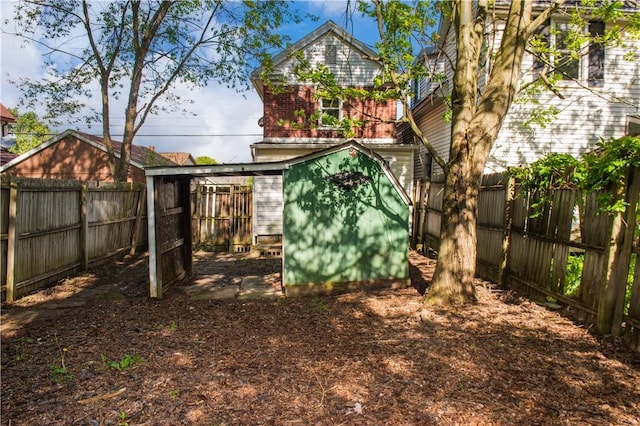 120 N 6th Ave, City Of But Nw, PA 16001 - back of property with a fenced backyard