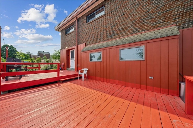 3003 Jersey St, Mckeesport, PA 15132 - view of wooden terrace
