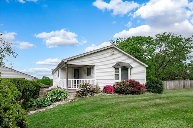 306 N Rd, Franklin Twp But, PA 16001 - view of front of property featuring covered porch