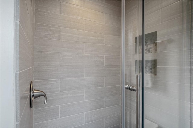 205 Emily Dr, Cranberry Twp, PA 16066 - full bathroom with a shower stall