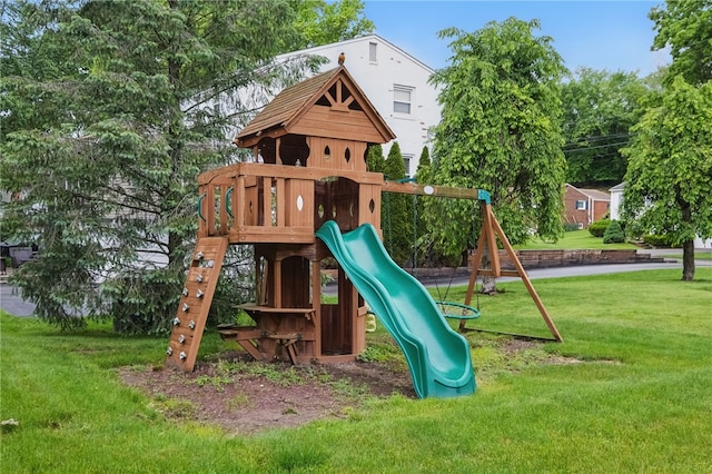 7965 Remington Dr, Mccandless, PA 15237 - view of play area with a lawn