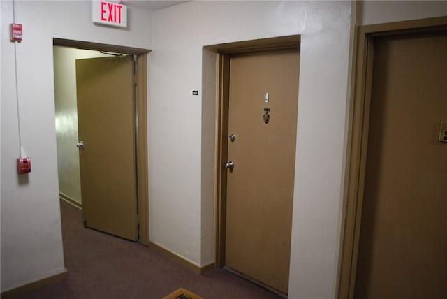 5120 5th Ave Unit 103, Shadyside, PA 15232 - hallway with carpet floors and baseboards