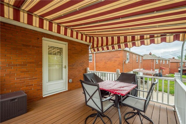 260 Bluemont Dr, West Mifflin, PA 15122 - wooden terrace with outdoor dining area