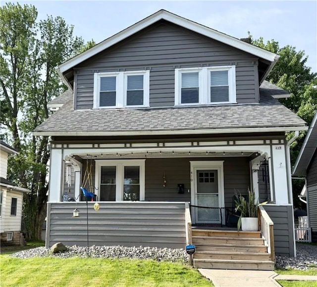 410 E Meyer Ave, New Castle/2Nd, PA 16105 - view of front of house with a porch and a shingled roof