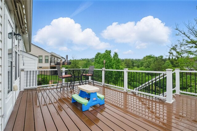 1148 Camarta Dr, Baldwin Boro, PA 15227 - view of deck