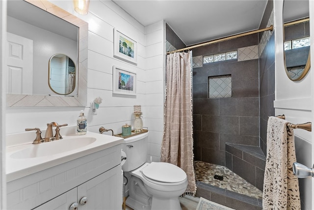 444 Tivoli Rd, Plum Boro, PA 15239 - full bathroom featuring toilet, vanity, and a tile shower