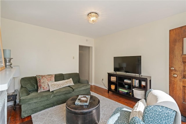 4123 Foster St, Lawrenceville, PA 15201 - living area with wood finished floors and baseboards