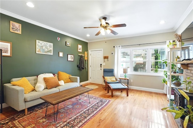 2511 Mission St, South Side, PA 15203 - living area featuring a ceiling fan, light wood-type flooring, baseboards, ornamental molding, and recessed lighting