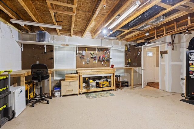 302 Pointe View Dr, Adams Twp, PA 16046 - unfinished basement featuring a workshop area