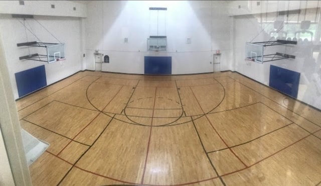 302 Pointe View Dr, Adams Twp, PA 16046 - view of sport court featuring community basketball court