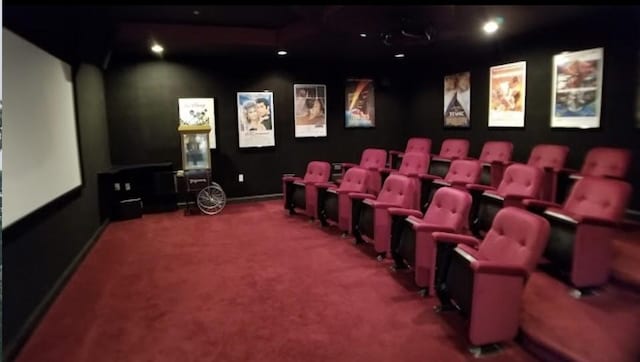 302 Pointe View Dr, Adams Twp, PA 16046 - cinema room featuring carpet flooring, recessed lighting, and baseboards