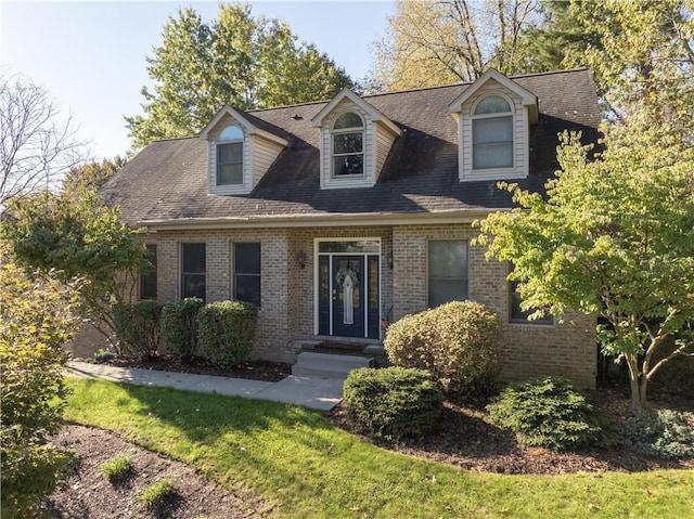 122 Hunter Dr, Cranberry Twp, PA 16066 - cape cod house featuring brick siding